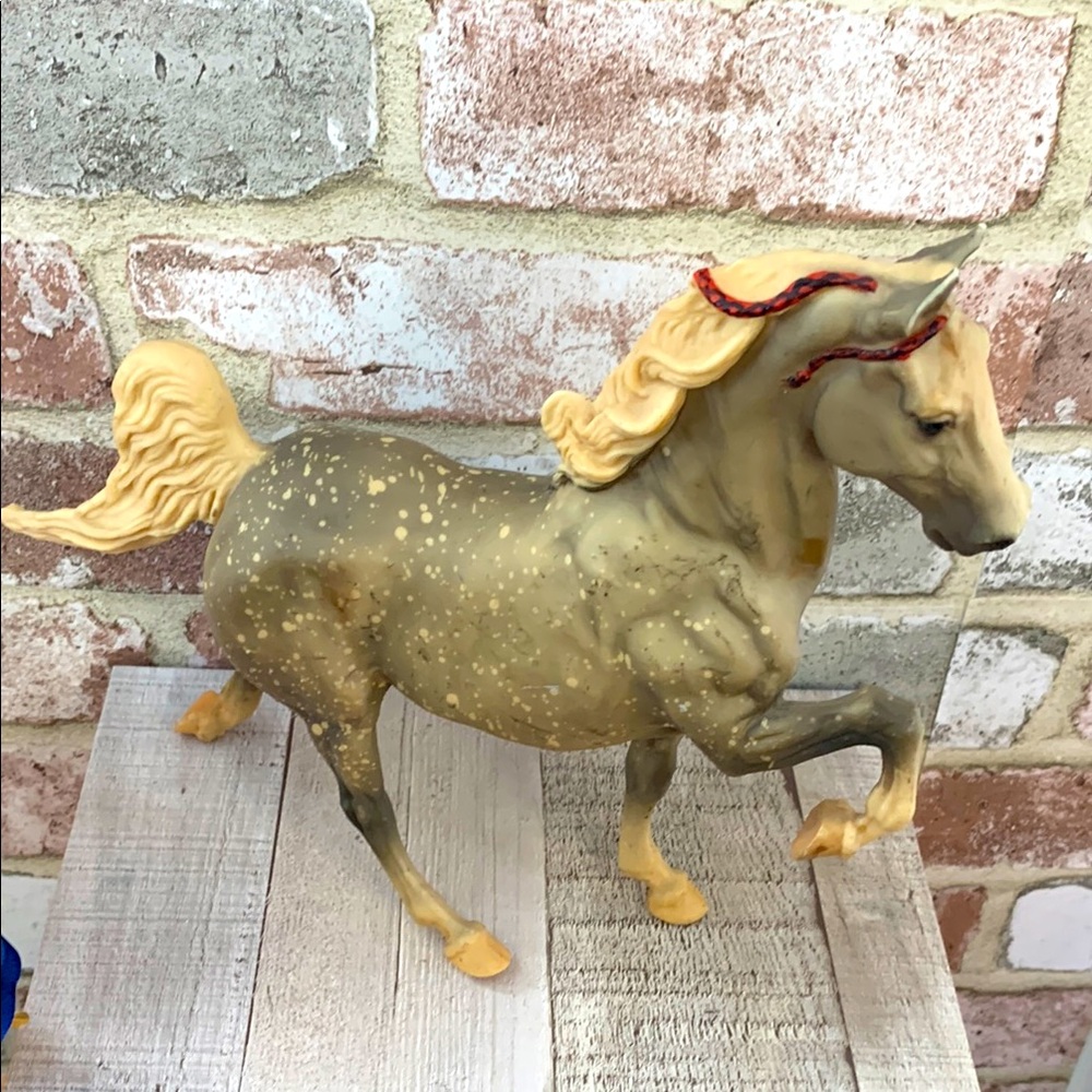 Vintage Breyer Dapple Grey American Saddlebred Five Gaiter mold #109